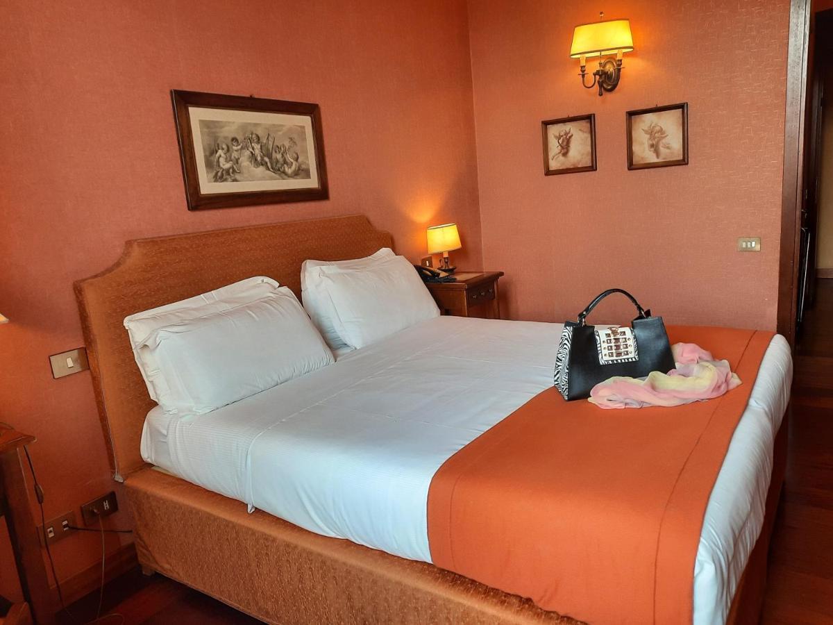 Hotel Domus Livia à Rome Extérieur photo